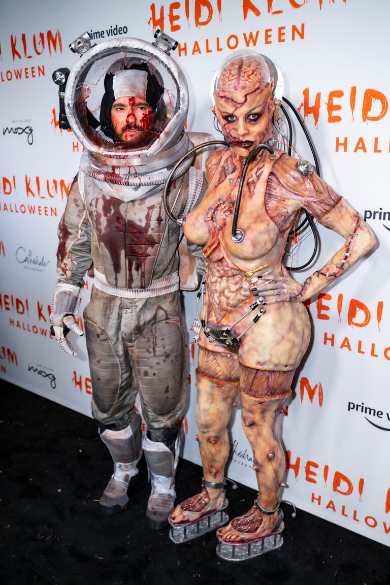 Heidi Klum and Tom Kaulitz as Alien and Astronaut