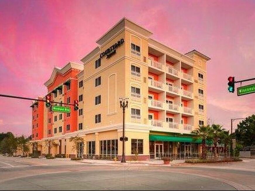 Picture of Courtyard by Marriott DeLand Historic Downtown