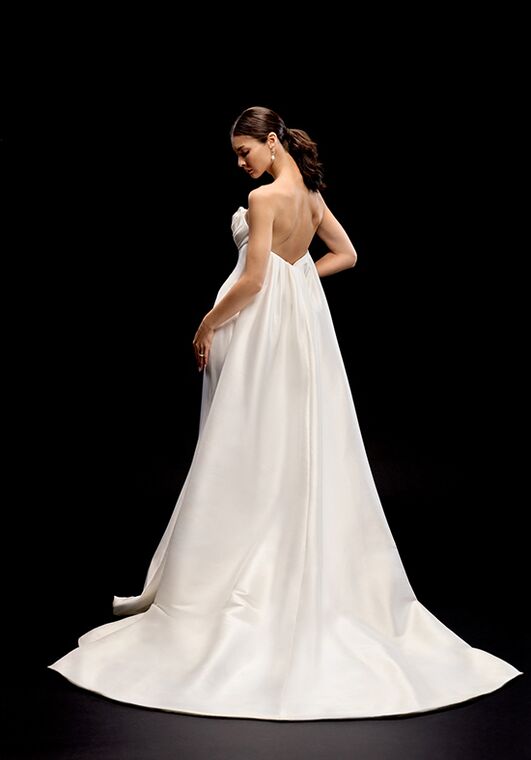 Justin Alexander Signature Yue Fit-and-Flare Wedding Dress - 2