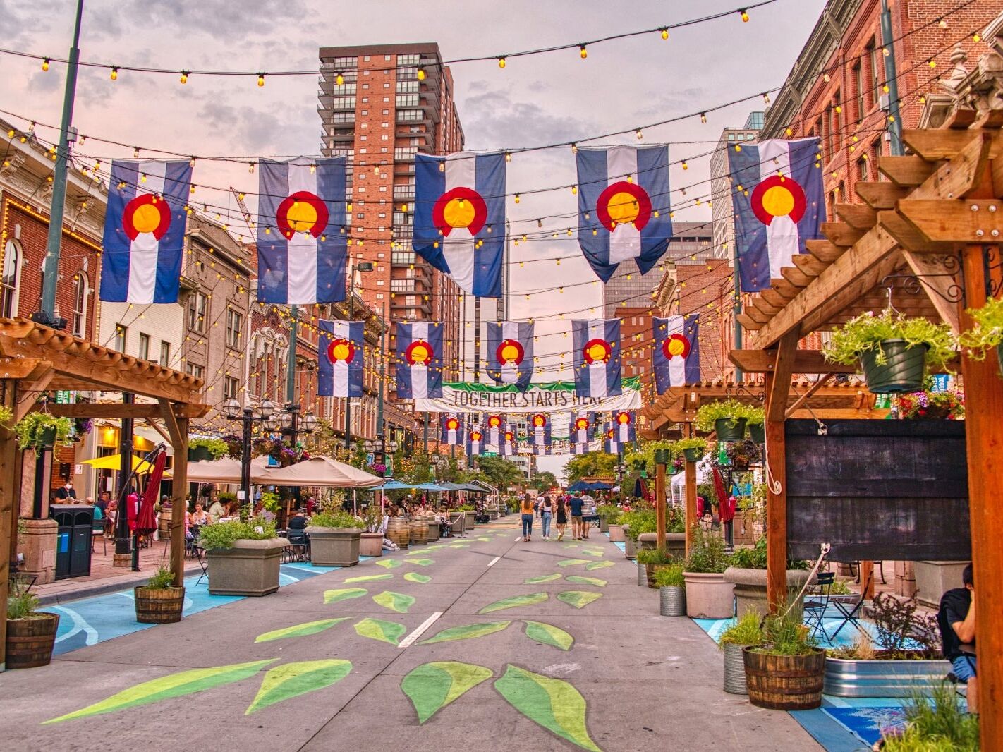 Picture of Larimer Square