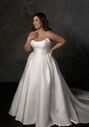 Essense of Australia D4265+ Ball Gown Wedding Dress - thumbnail - 2