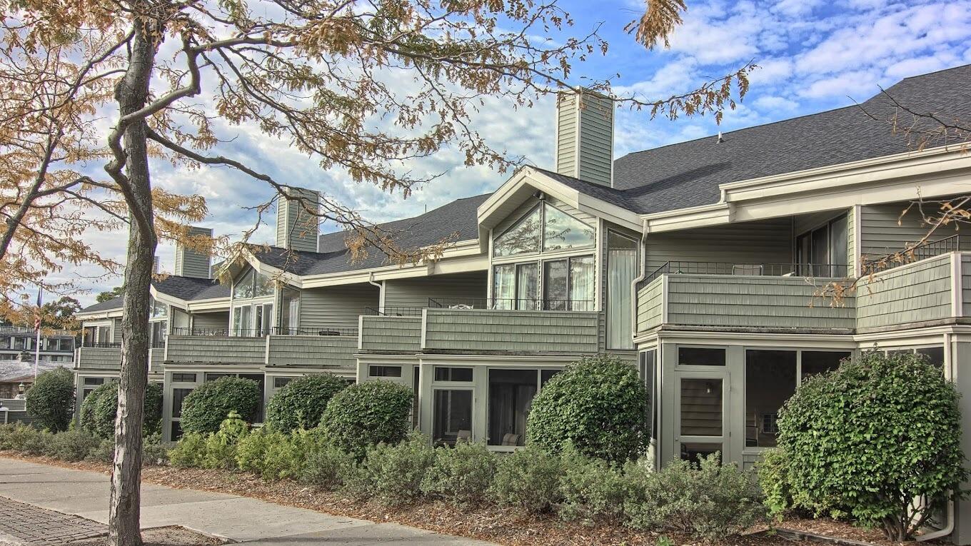 Picture of Pointes North Inn