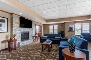 Picture of Comfort Inn & Suites Carbondale University Area