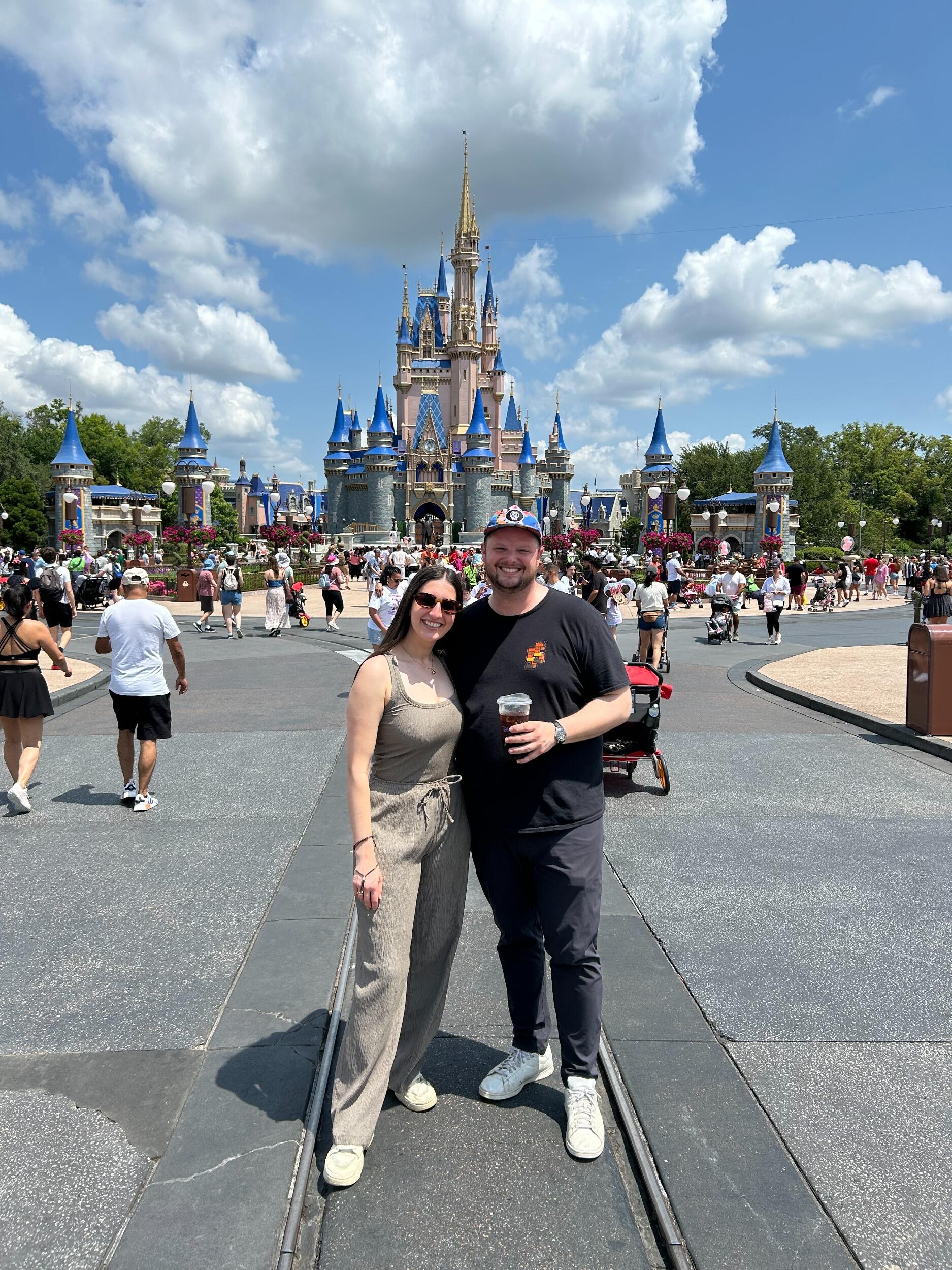 We went to Disney!!