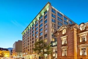 Picture of Le Square Phillips Hotel &  Suites