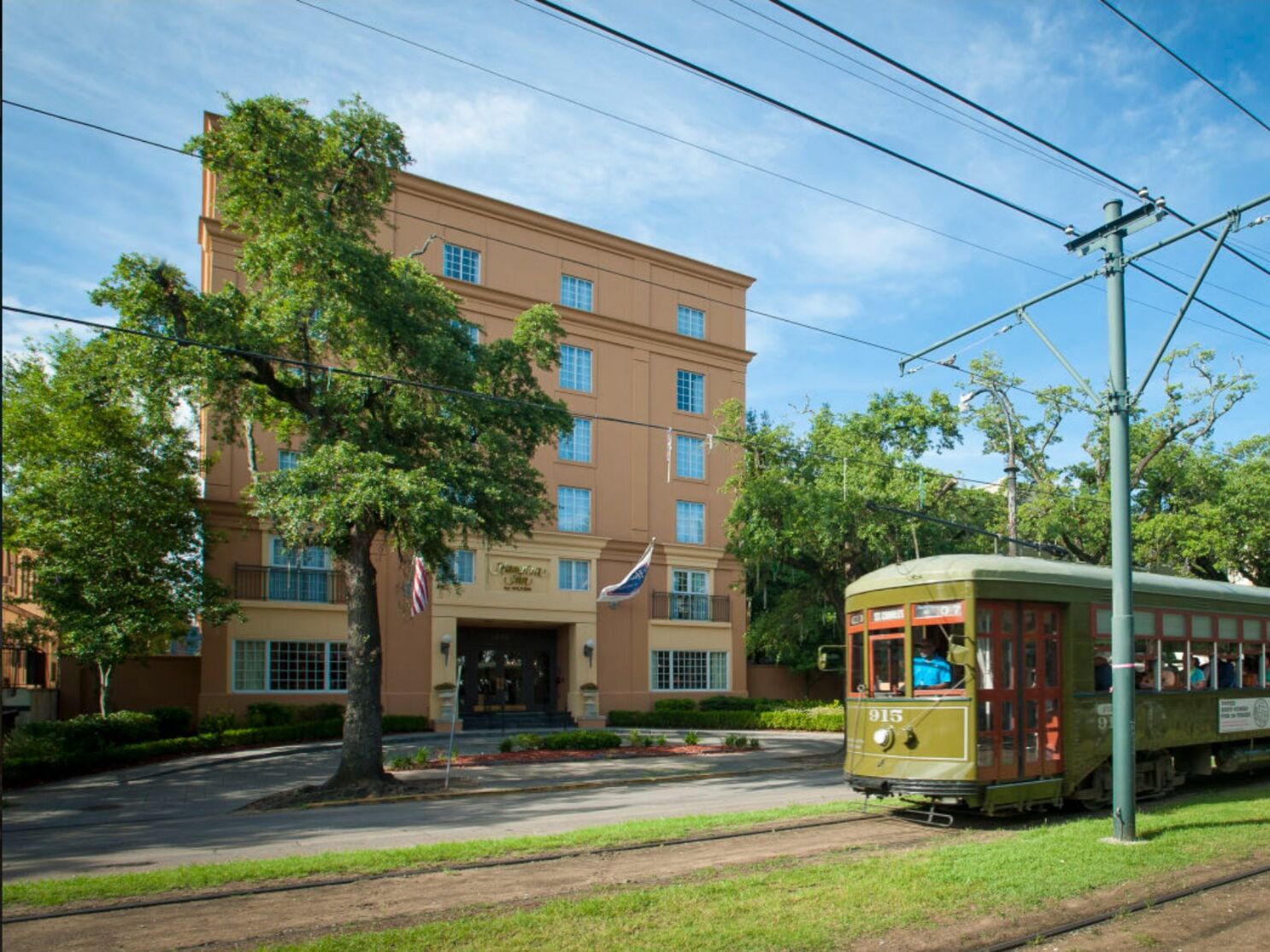 Picture of Hampton Inn New Orleans-St. Charles Ave./Garden District