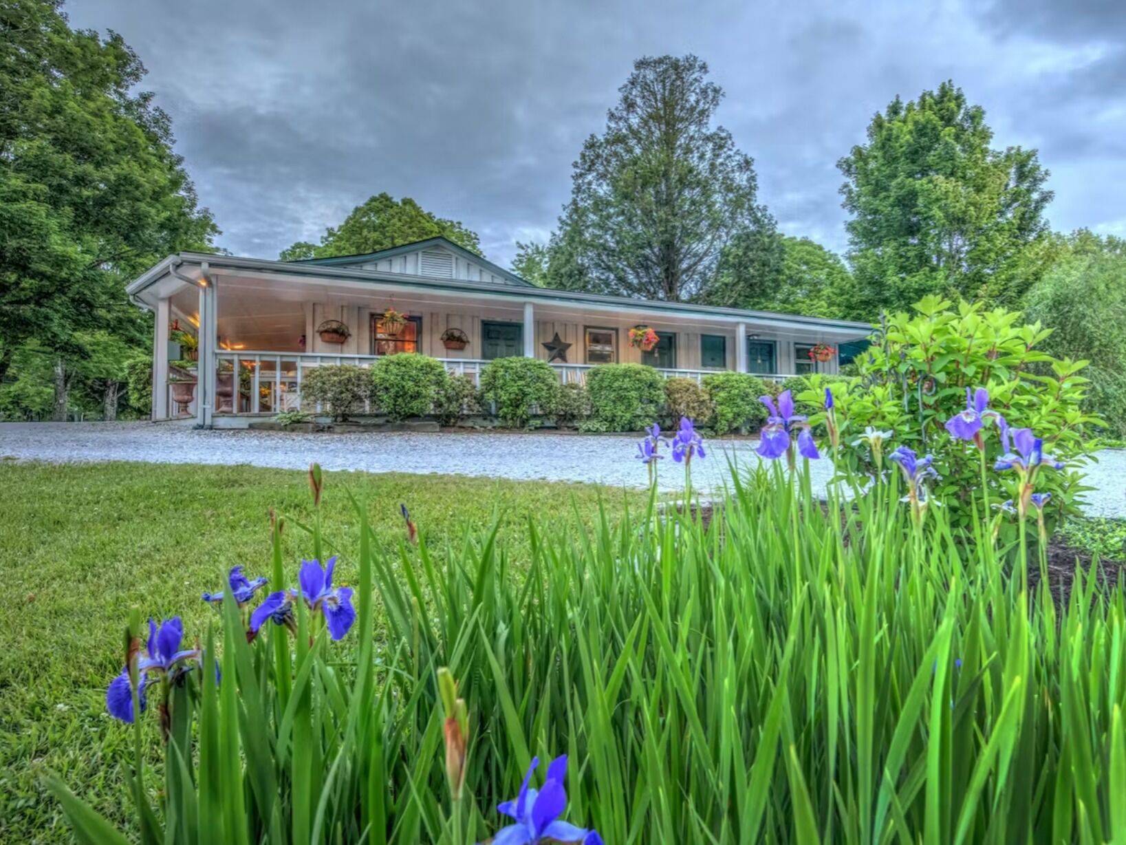 Picture of Linville Falls Lodge & Cottages