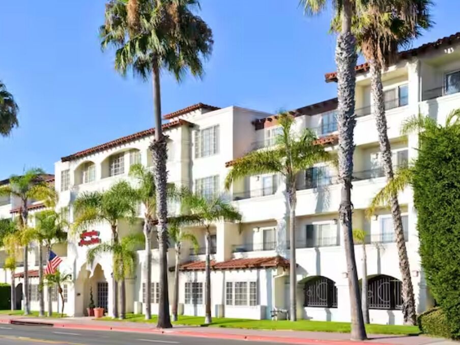 Picture of Hampton Inn & Suites 