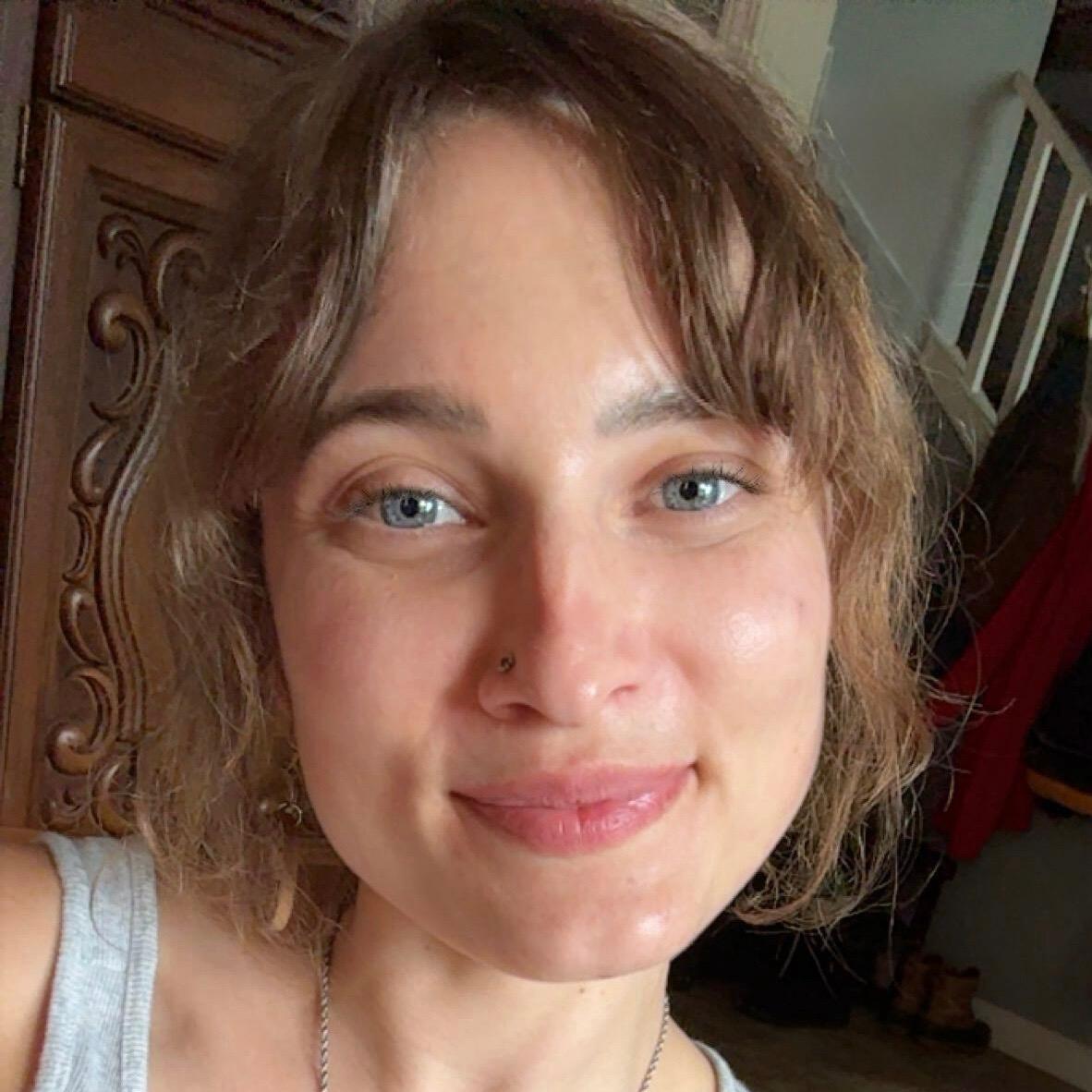Victoria Pouge 
