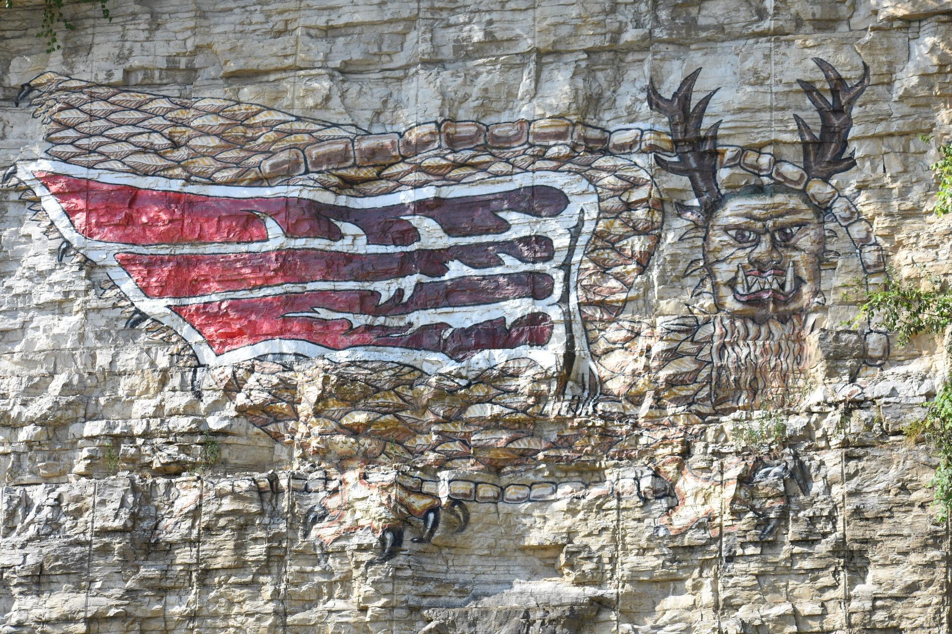 Picture of Piasa Bird Mural at Piasa Park
