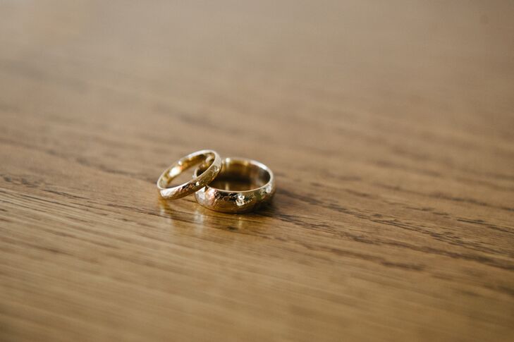 Classic Gold Wedding Rings
