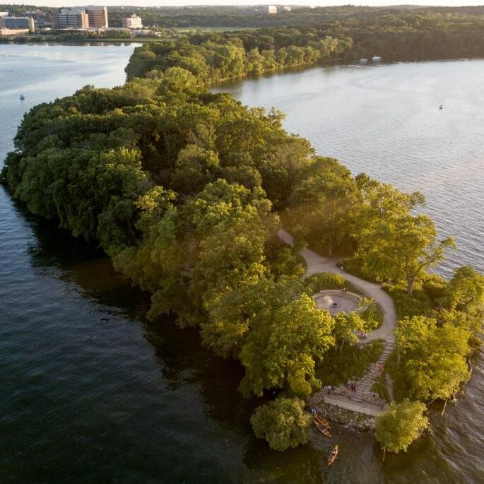 Picture of Picnic Point