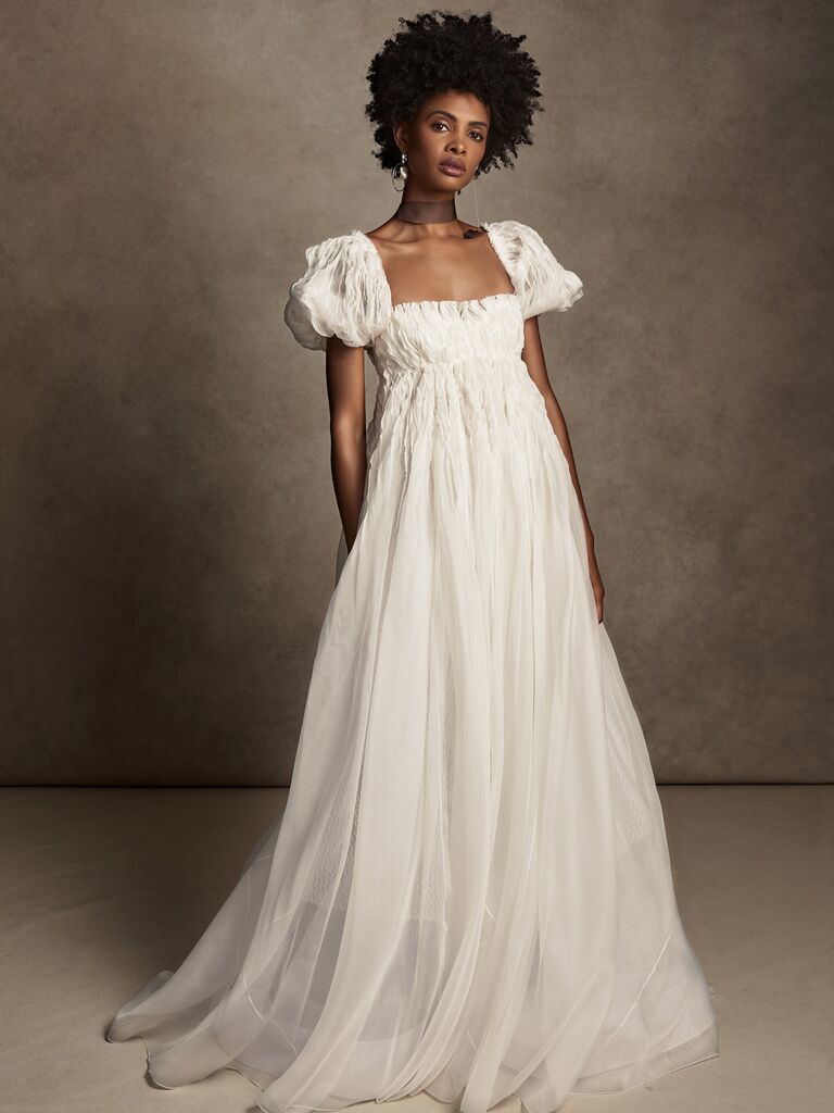 The '90s Wedding Dress Trends We're Loving Right Now