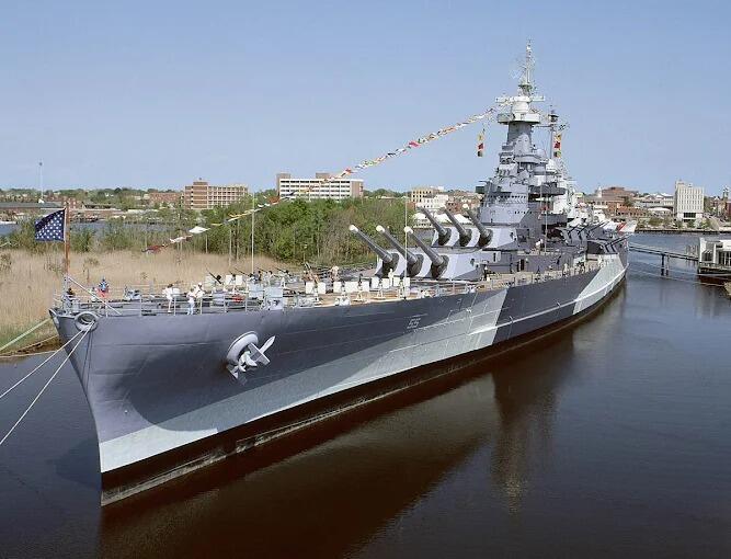 Picture of Battleship North Carolina