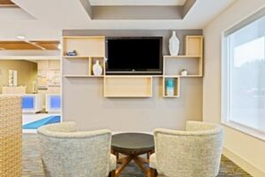Picture of Holiday Inn Express Hotel & Suites Tavares Leesburg an IHG Hotel