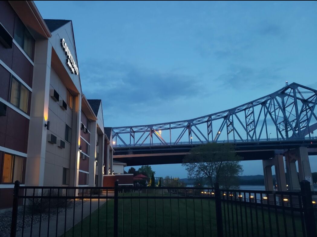 Picture of Courtyard by Marriott La Crosse Downtown/Mississippi Riverfront