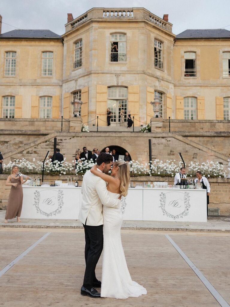 Hannah Godwin and Dylan Barbour's first dance