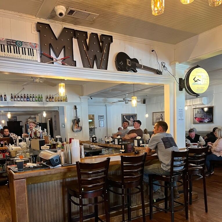 Picture of Murky Waters BBQ - Ocean Springs