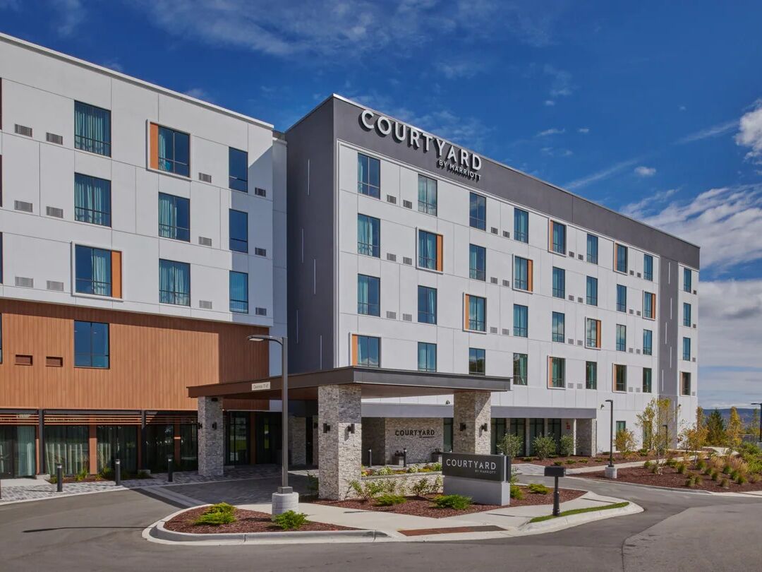 Picture of Courtyard by Marriott Petoskey at Victories Square