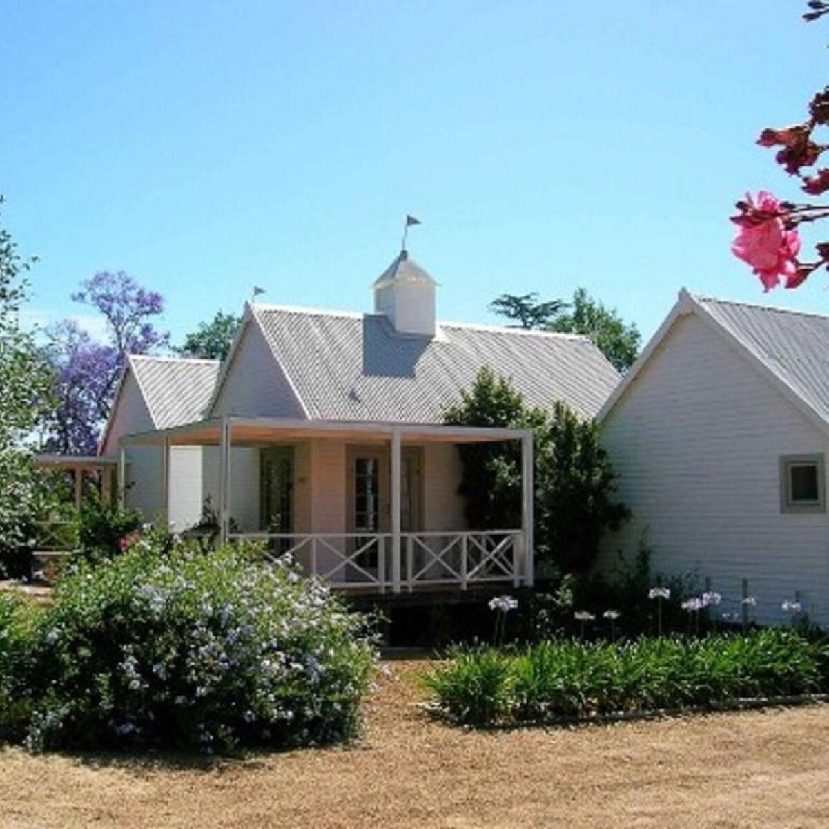 Picture of 5 Mountains Lodge