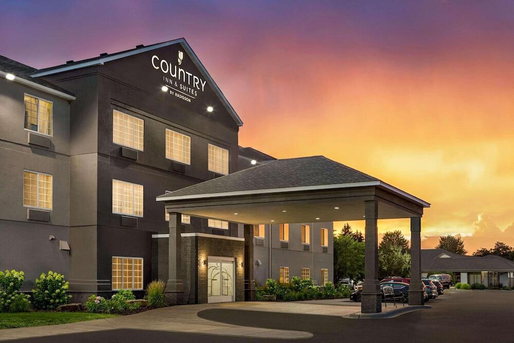 Picture of Country Inn & Suites by Radisson, Stillwater, MN