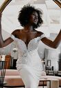 Essense of Australia D3247 Fit-and-Flare Wedding Dress - thumbnail - 2