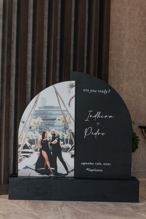 Custom Black and White Wedding Signage