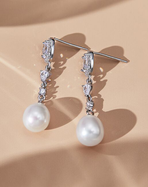AW Bridal AW BRIDAL Cubic Zirconia Wedding Earrings Bridal Dangle Earrings for Women Pearl Stud Earrings for Brides Bridesmaid (Silver) Silver - 3