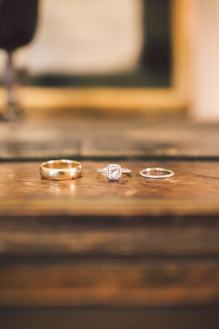 Classic Gold Wedding Rings