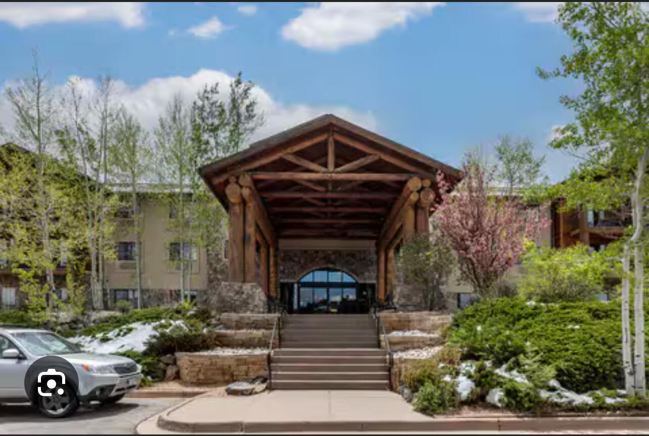 Picture of Comfort Suites Golden West on Evergreen Parkway