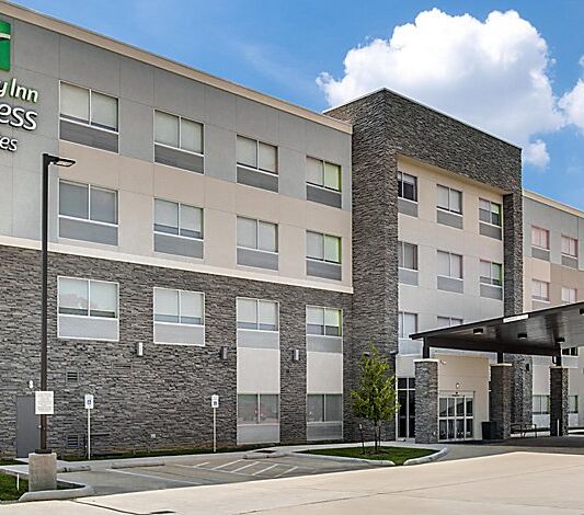 Picture of Holiday Inn Express & Suites Denton South