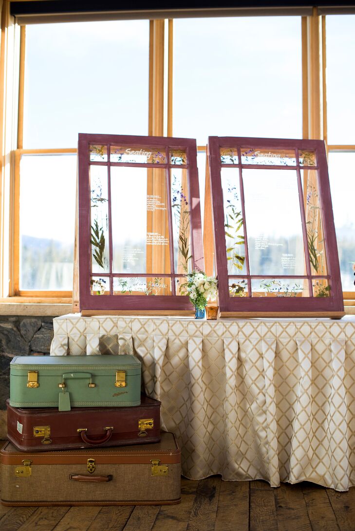 “We had several rustic components such as salvaged wooden window frames from a family cabin that my dad restored and into which he pressed native flowers that was used as our seating chart,” Kristen says.