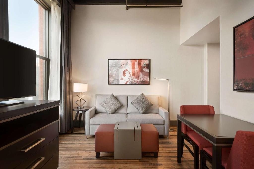 Picture of Homewood Suites by Hilton Milwaukee Downtown
