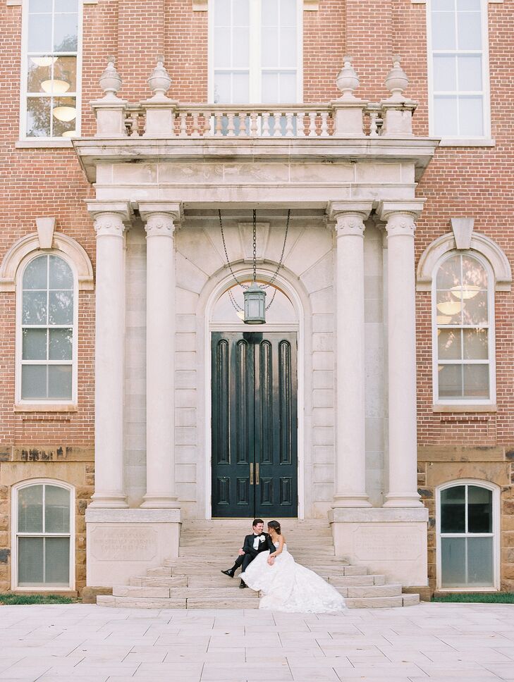 Bride and Groom on Building Steps at the University of Arkansas