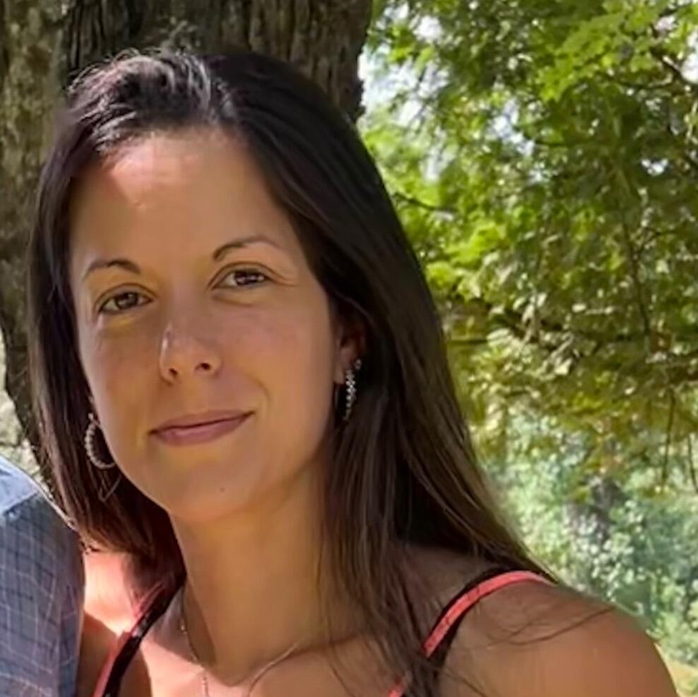 Lisa Stone