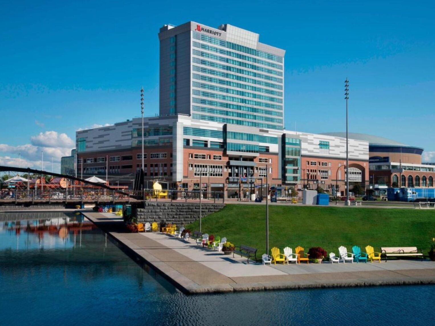 Picture of Buffalo Marriott at LECOM Harborcenter
