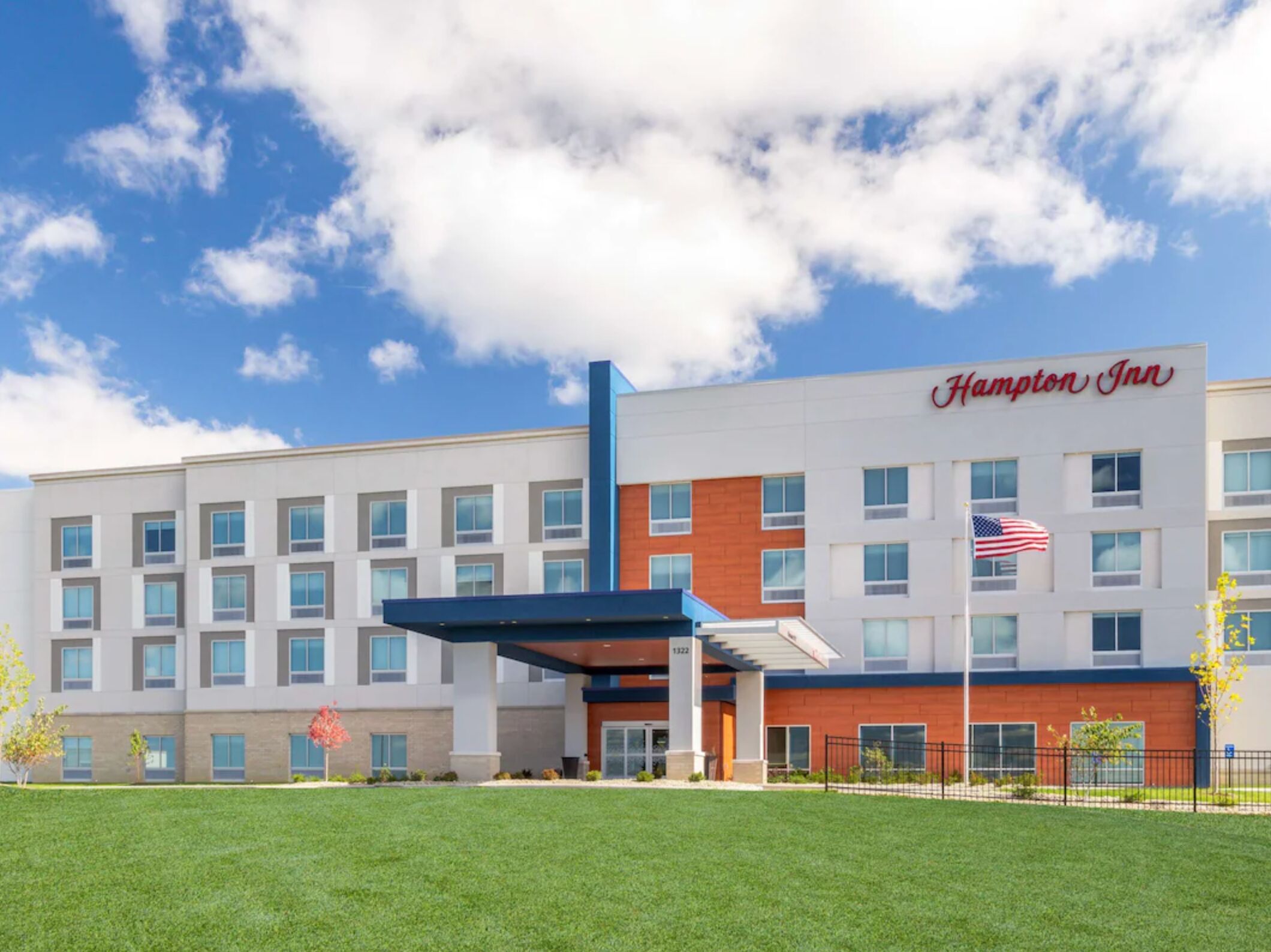 Picture of Hampton Inn by Hilton Bedford