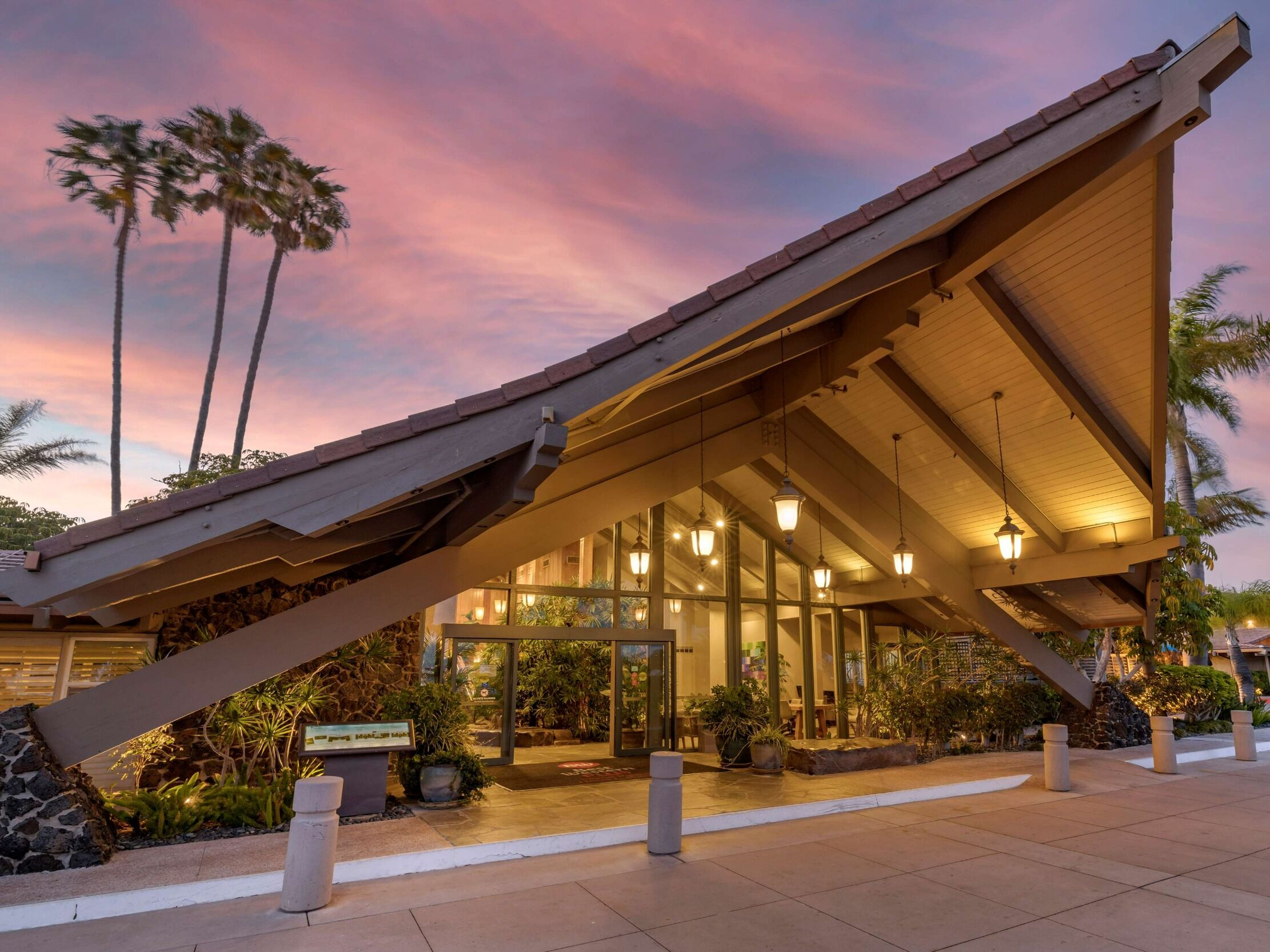 Picture of Best Western Plus Island Palms Hotel & Marina
