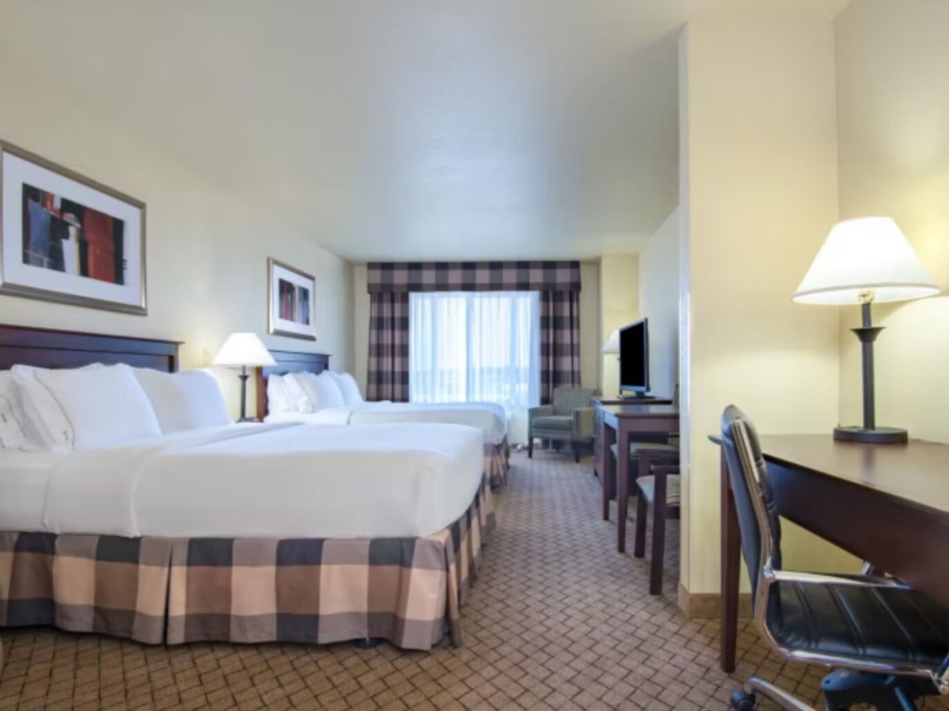 Picture of Holiday Inn Express & Suites El Dorado, KS, an IHG Hotel