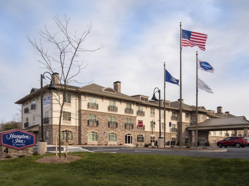 Picture of Hampton Inn by Hilton New Paltz