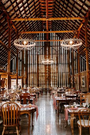 Barn Reception Decor at Tin Roof Barn in White Salmon, Washington