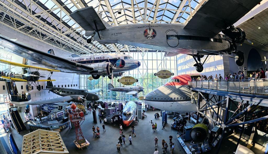 Picture of Smithsonian's National Air and Space Museum