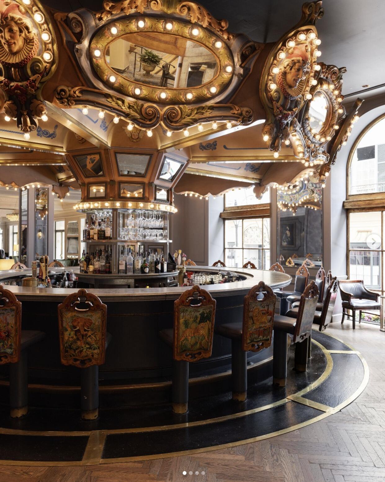 Picture of The Carousel Bar & Lounge