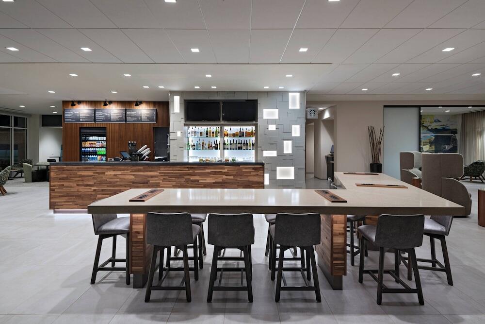 Picture of Courtyard by Marriott Jackson Madison