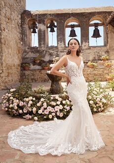 Casablanca Bridal 2467 Annalise Fit-and-Flare Wedding Dress