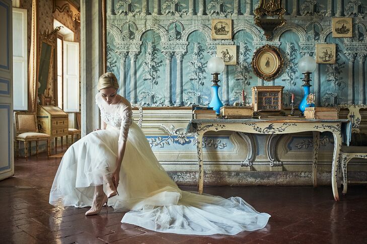 The interiors of the rooms match the feeling of the refined estate. Nina got ready in the Sala Azzurra, or blue room.