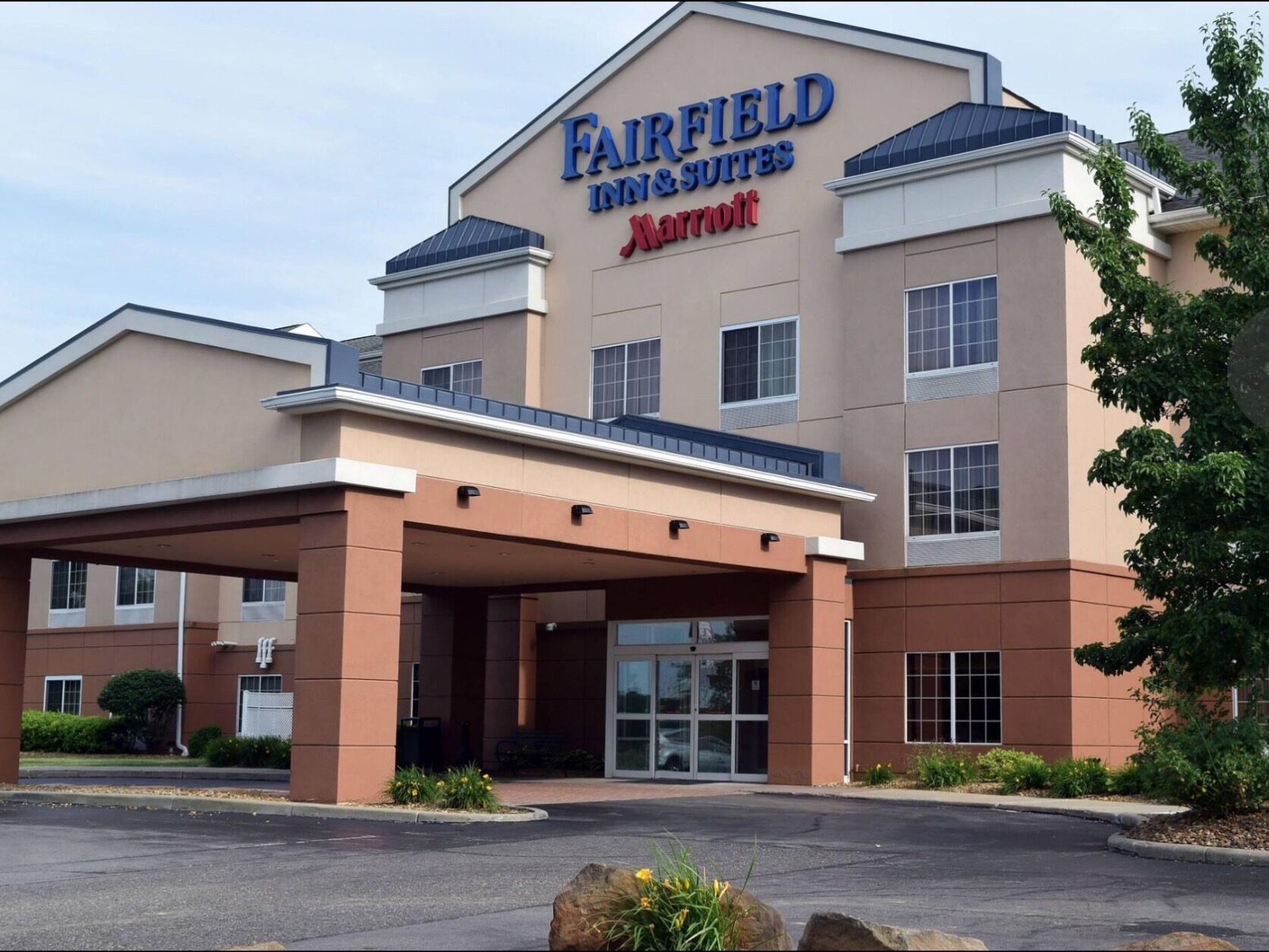 Picture of Fairfield Inn & Suites Youngstown/Austintown