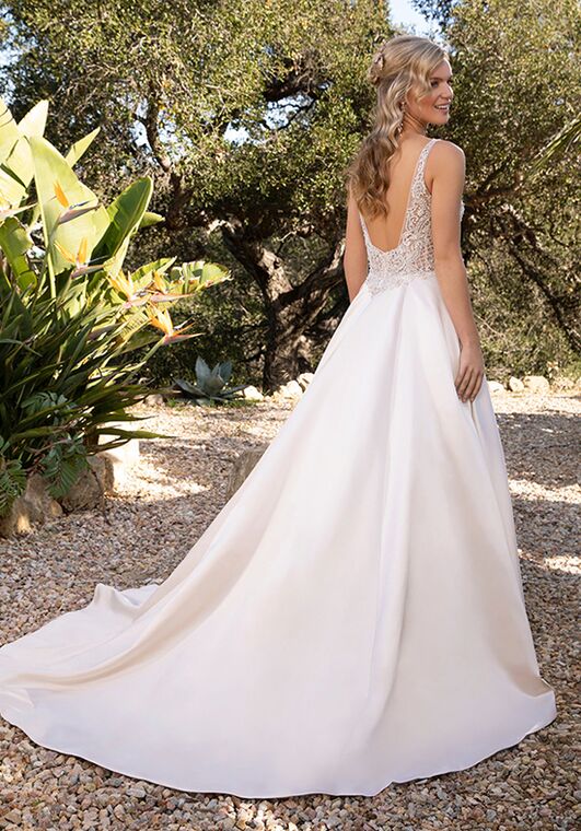 Casablanca Bridal 2387 Lizzie A-Line Wedding Dress - 3