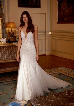 Justin Alexander Jovanna Fit-and-Flare Wedding Dress