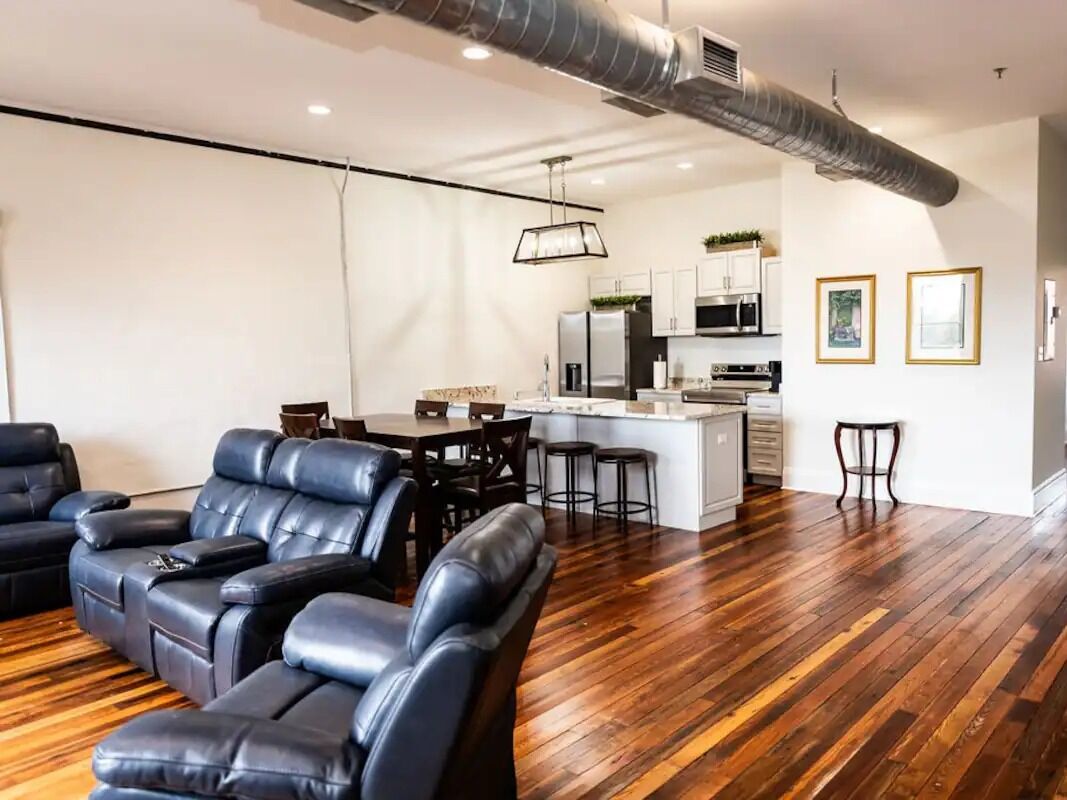 Picture of The Apartment On Main